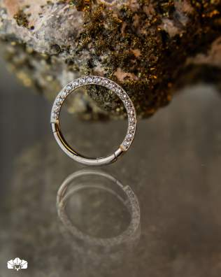 Clicker Titanio 10mm engaste swarovski